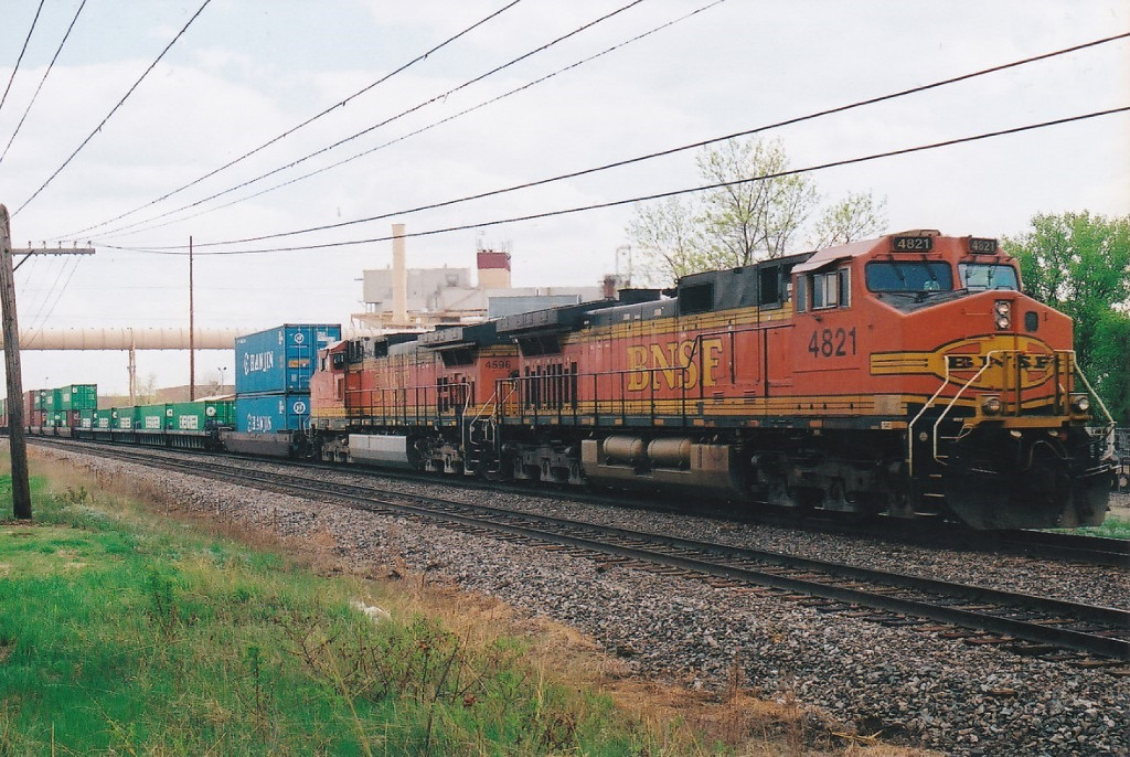 BNSF 4821 West